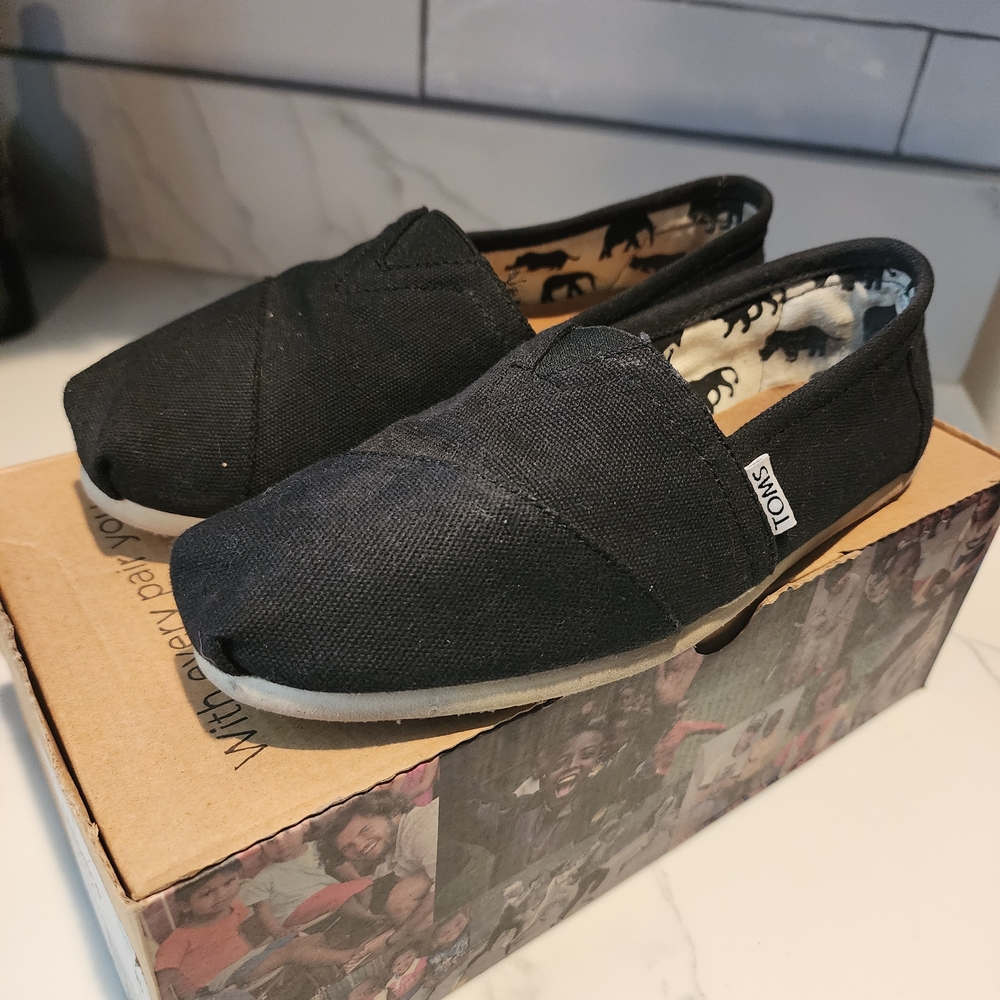 TOMS Women's Charcoal Canvas Slip-Ons